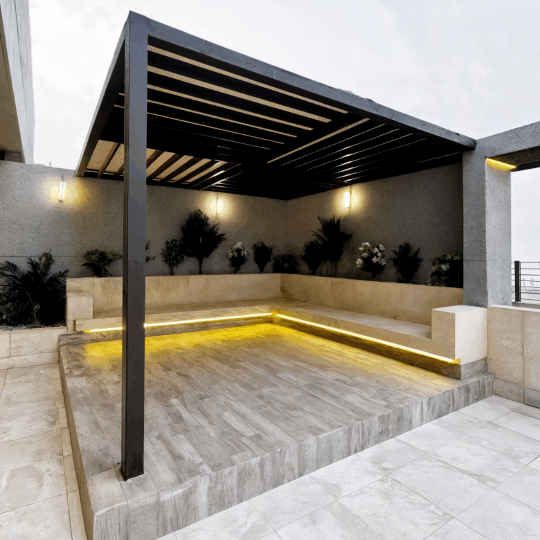 شقق و روفات للتمليك حي الفيصلية