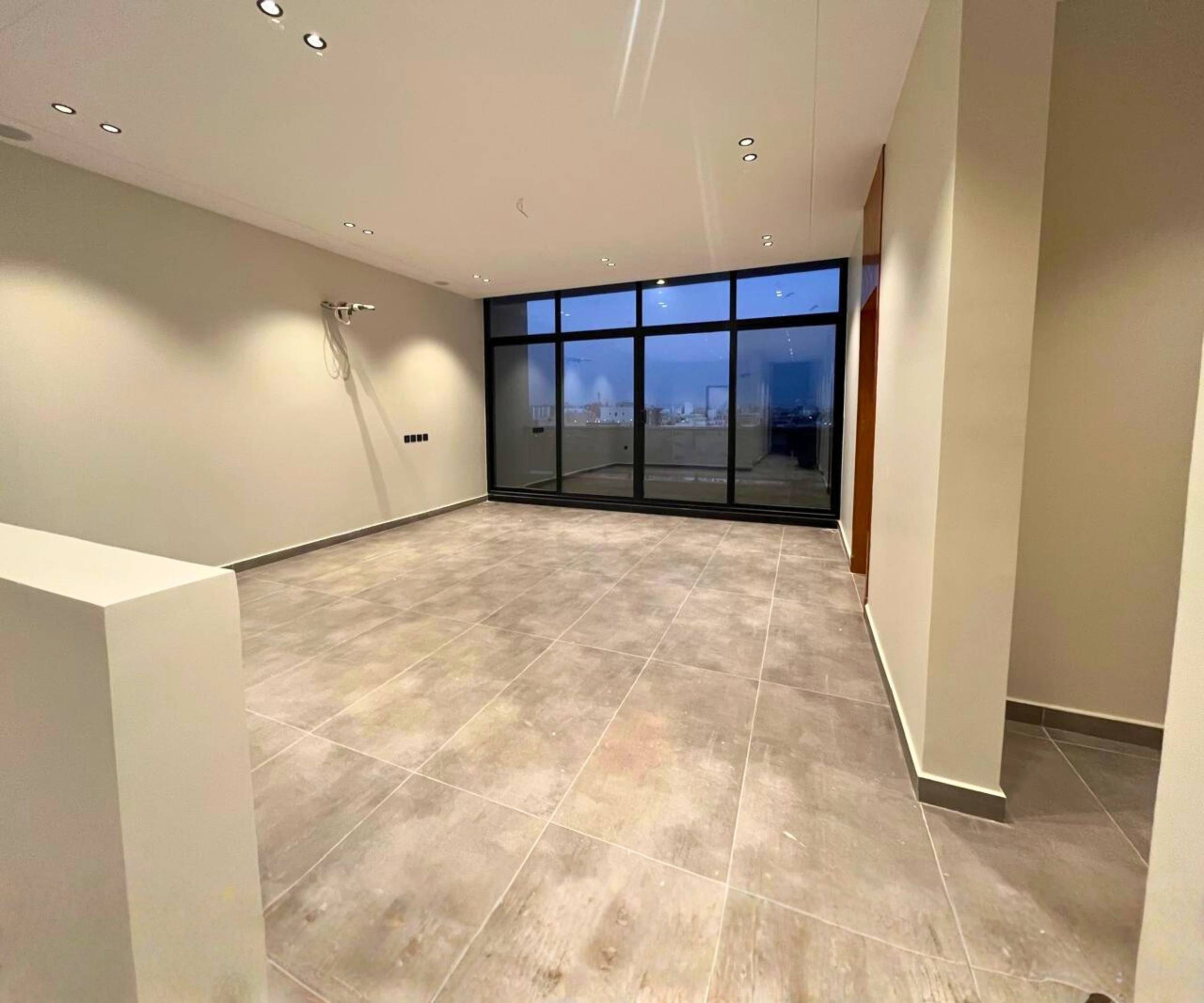 145-4 شقق فاخره للتمليك حي الشرفية