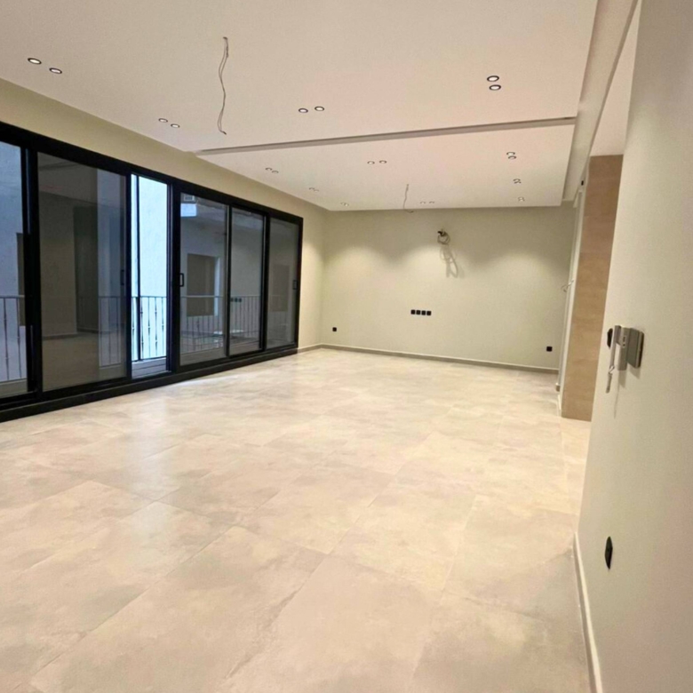 شقق فاخرة للتمليك حي الزهراء