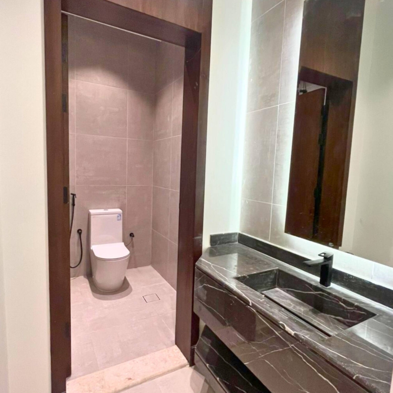 شقق فاخرة للتمليك حي الزهراء