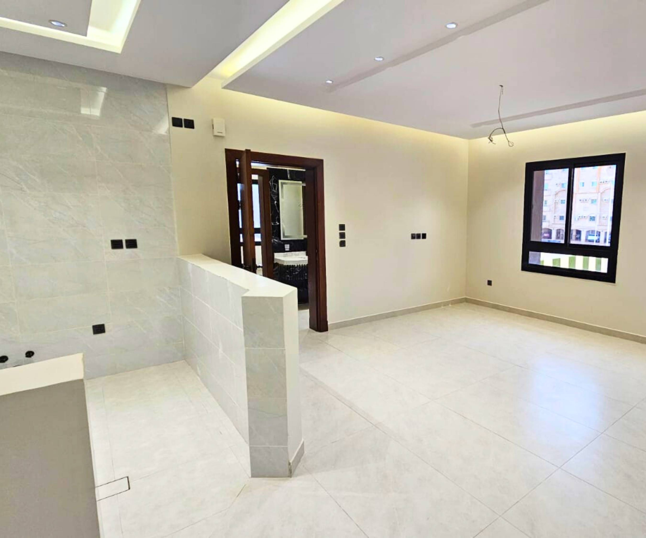 7 شقق و روفات فاخره للتمليك حي مشرفة